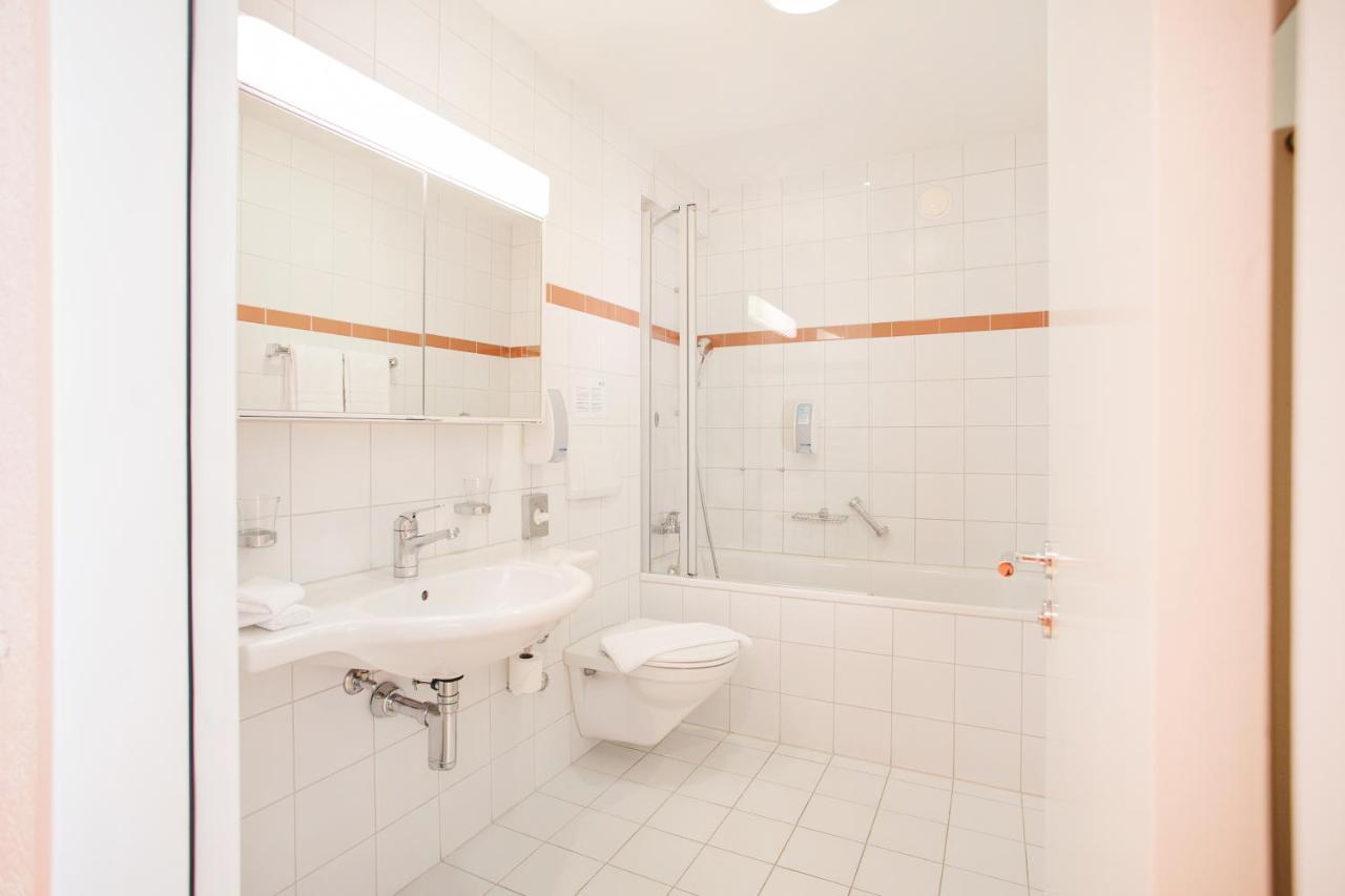 Guesthouse Zurzach - Self Check-In المظهر الخارجي الصورة